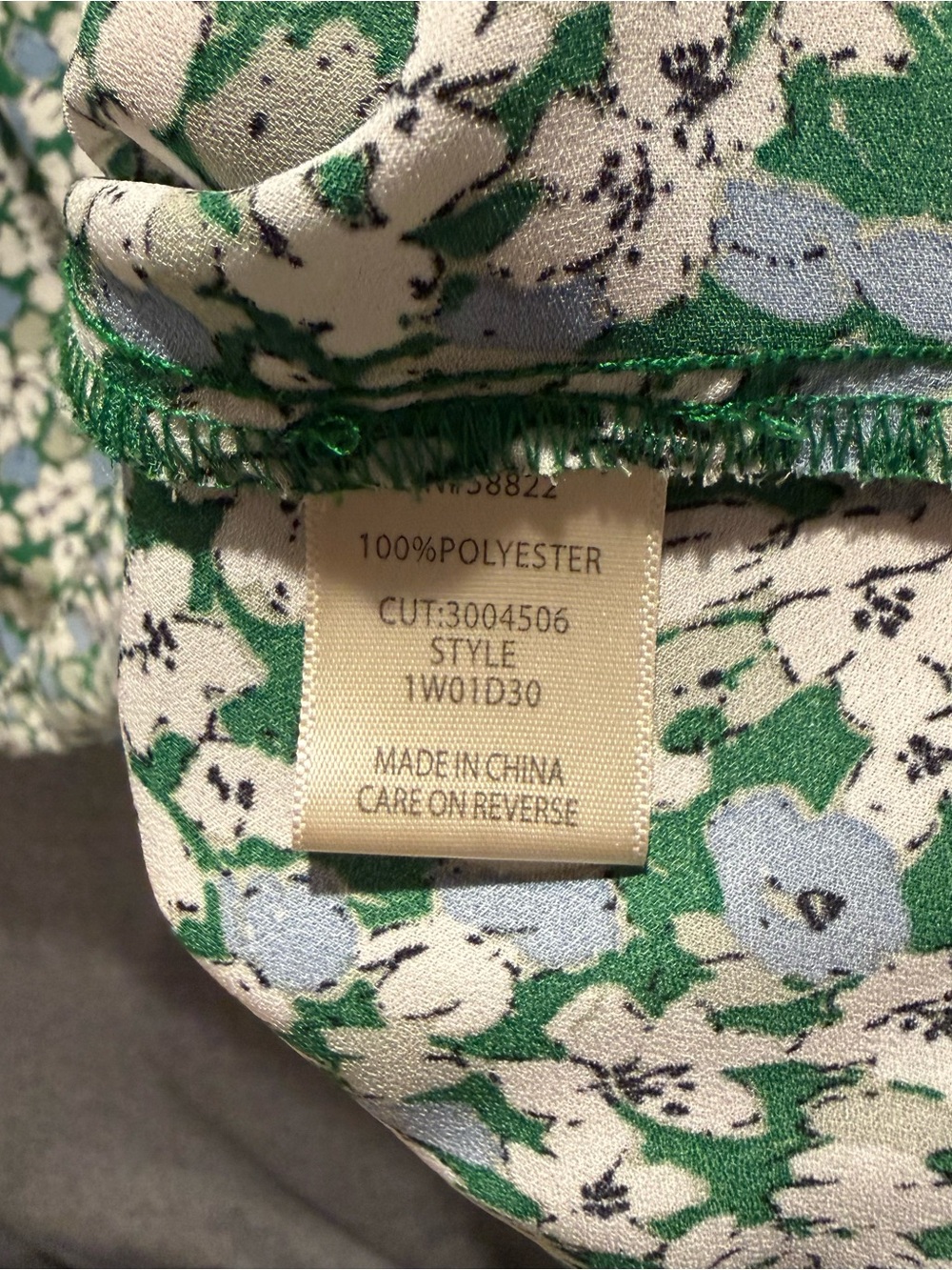 Max Studio Womens Plus 1X Green Floral Smocked Neck Blouse Short Sleeve Shirt - Picture 8 of 13